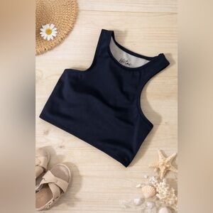 Kortini Jeane kids Black Swim Top. Size 4/5. Great Condition